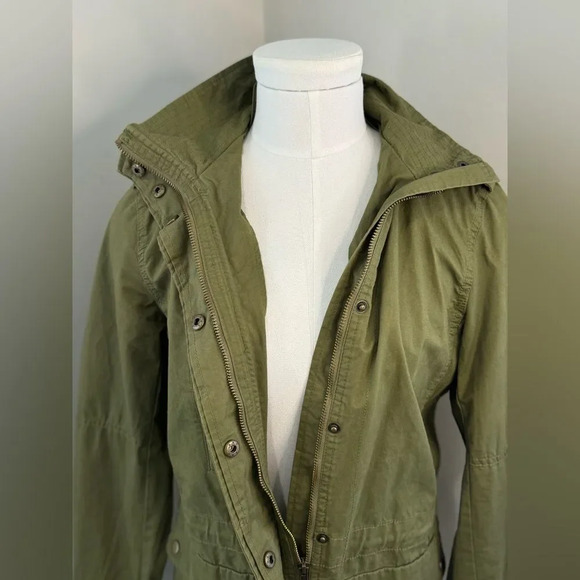 Love Tree Utility Jacket Women’s Size S Army Green Drawstring Waist EUC - Picture 13 of 13